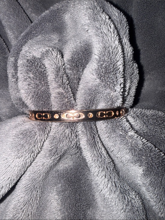 Coach Jewelry - COACH Kissing “C” Hinged Bangle Rose Gold Tone.